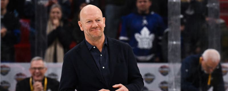 Mats Sundin dishes on his book, the captaincy switch, and challenges of playing for Maple Leafs