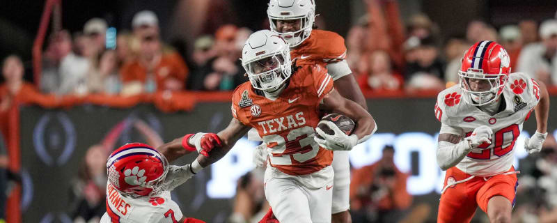 Texas RB Jaydon Blue Has Four Official 30 Visits Scheduled