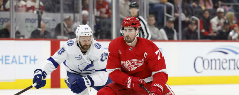 Red Wings Larkin Honoring Old Friend
