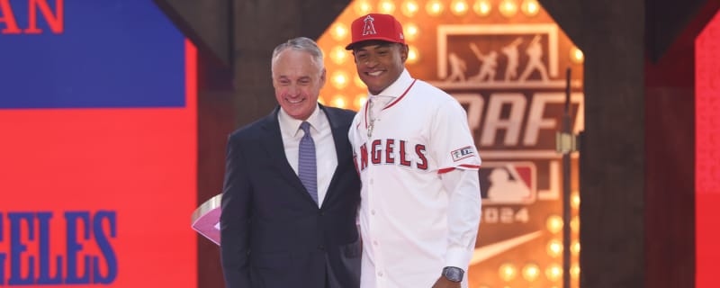 Former Tennessee Vols star Christian Moore triggers an awkward end to blowout spring training game under new and controversial replay rule