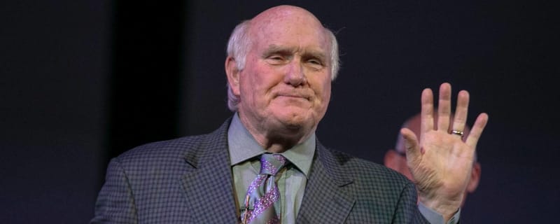 Steelers Must Now Retire Terry Bradshaw's No. 12 After Opening The