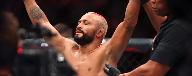 Deiveson Figueiredo calls out legendary bantamweight for next ‘dream fight’ after UFC 300