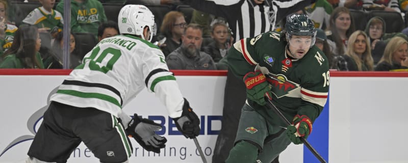 Wild recall pair of forwards in shuffling of roster