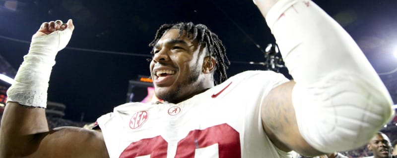 Alabama LB training this offseason for a marquee junior year