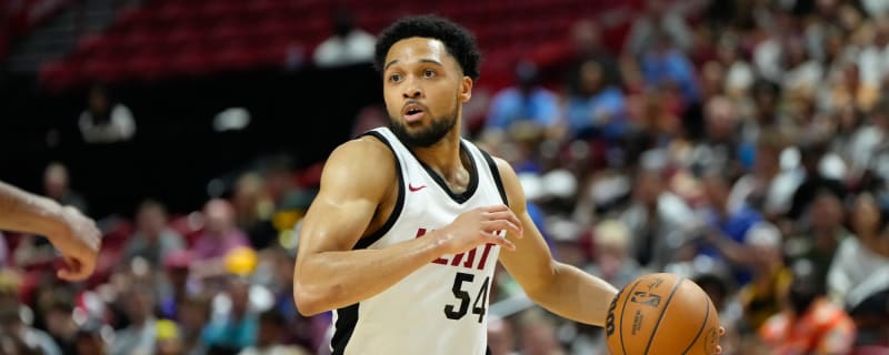 Heat Sign Caleb Daniels To Exhibit 10 Deal