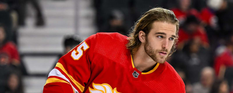 Insider confirms bold trade bid by Maple Leafs for Noah Hanifin