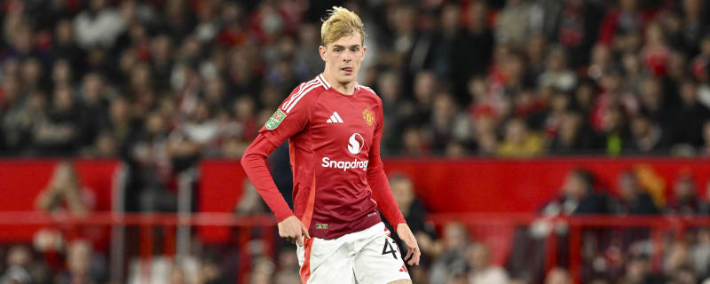 Manchester United midfielder ruled out for roughly a month as injury details emerge