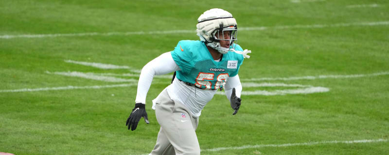 Dolphins Re-Signing LB Quinton Bell