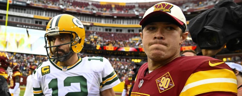 Watch: Packers come close to pulling off backward lateral on final play