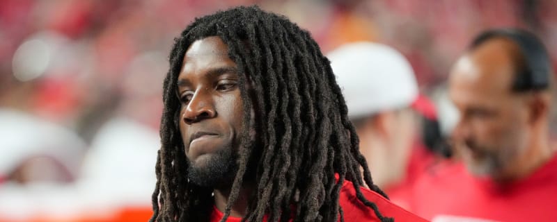 Chiefs re-signing key defensive player