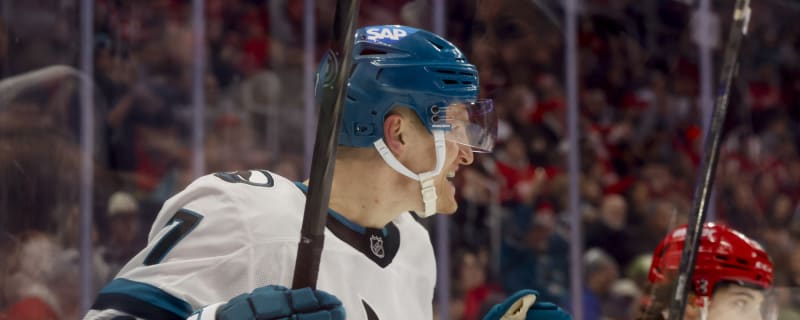 Panthers Acquire Nico Sturm from Sharks in Deadline Deal