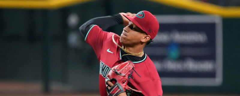 Diamondbacks recall Yilber Diaz, option Slade Cecconi