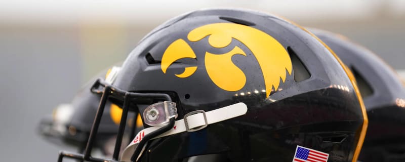 Iowa legacy recruit, brother of Bills second-rounder AJ Epenesa, sees massive rise in 2025 recruiting rankings