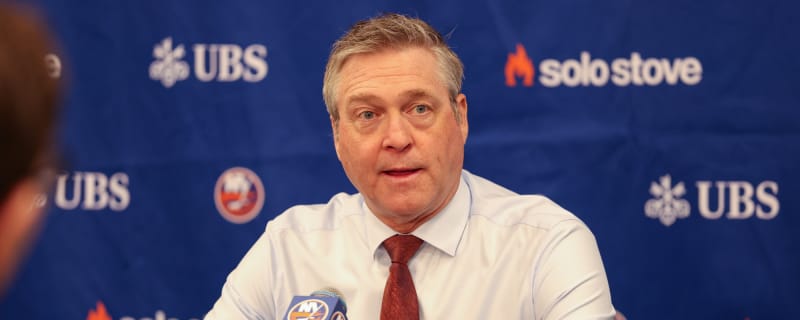 New York Head Coach Patrick Roy Reacts To Ridiculous No-Goal Against The Islanders
