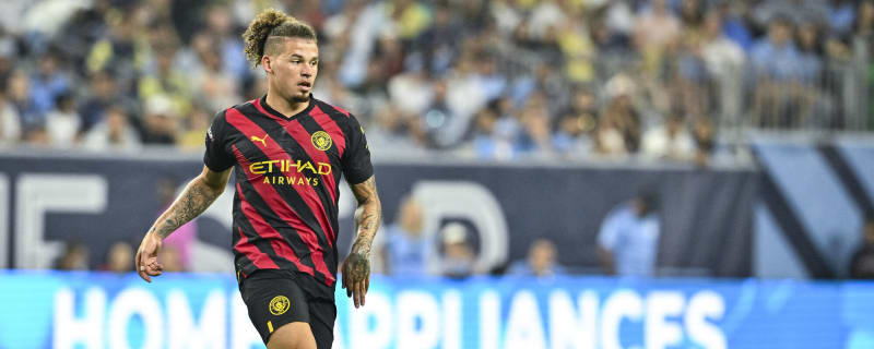 West Ham United Locked In Talks Over Loan Move For ‘Exceptional’ Premier League Midfielder