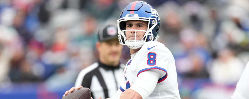 CBS Sports on X: Giants backup QB Davis Webb on Daniel Jones: “He's  probably the smartest QB I've been around.” (via @nypost) Reminder that  Webb has been teammates with: Patrick Mahomes (at