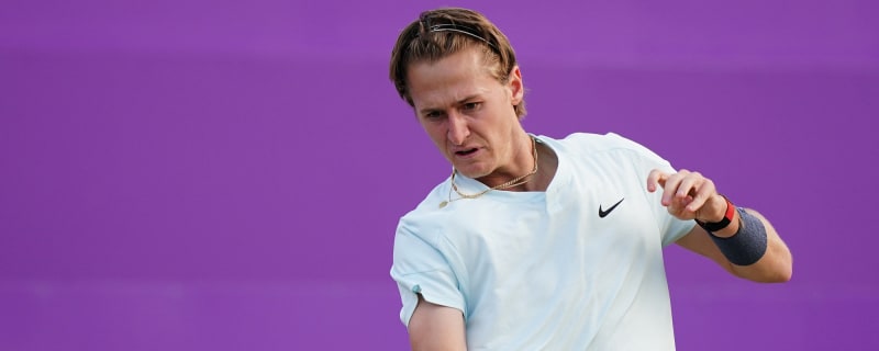 Watch: Sebastian Korda breaks his racket into two as he loses to Tommy Paul in Queen’s semifinal