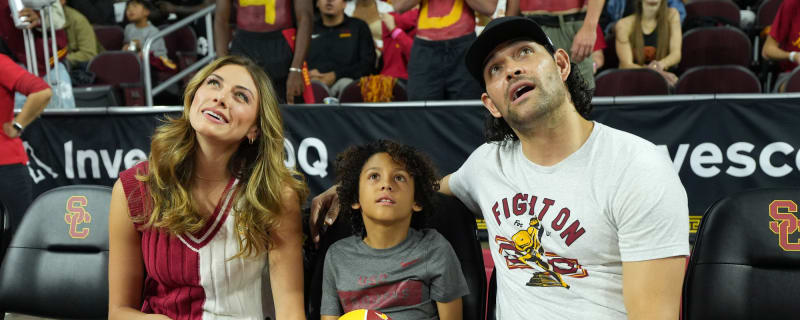 2025 ACC Tournament: ESPN2 broadcast takes hilarious shot at Mark Sanchez, butt fumble during SMU vs. Clemson