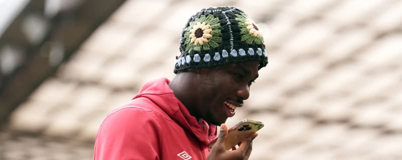 Chelsea recall forgotten striker from loan move as they hunt for new centre forward