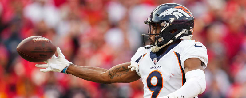 Denver Broncos Start Rookie WR Kendall Hinton at QB After COVID Issues