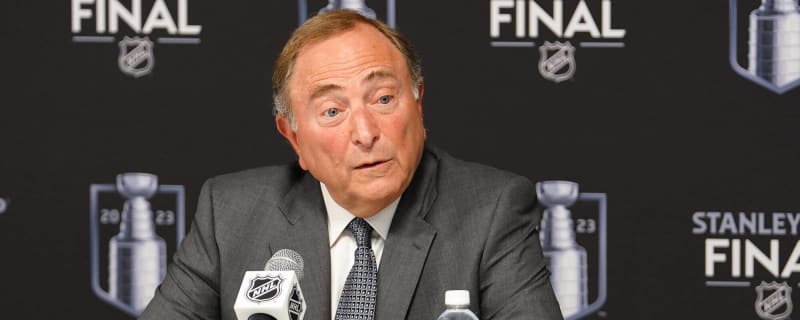 Devils takeover not in NHL's plans, Bettman says
