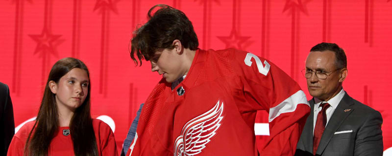 Red Wings Prospect Sandin Pellikka Nearly Smothered In Glory