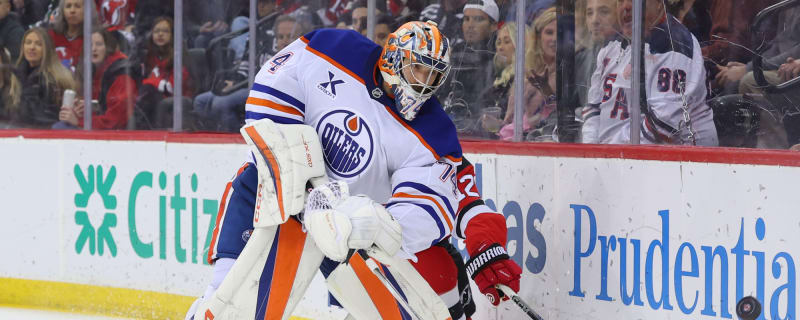 Longtime NHL Goalie Cory Schneider Roasts Stuart Skinner Live on Air