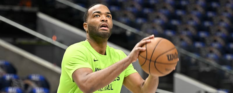 Knicks Eyeing TJ Warren, Others For Open Roster Spot