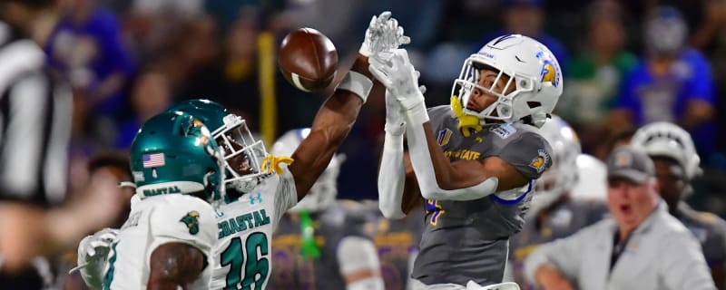 USC Football Earns Commitment from WR Charles Ross