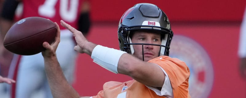 Bears assistant readying for return to team after playing QB in Italy