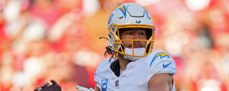 Chargers News: Bolts unveil 2022 uniform schedule - Bolts From The Blue