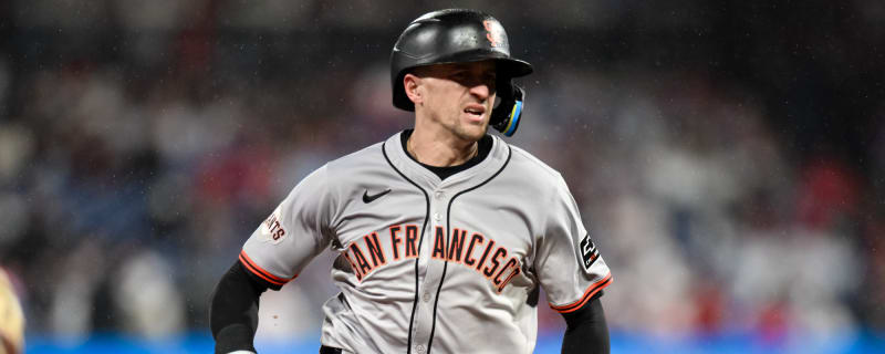 Giants release two-time Gold Glove-winning shortstop