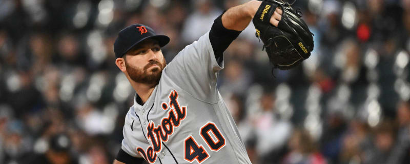 Tigers waive 2 veteran pitchers, now free agents 