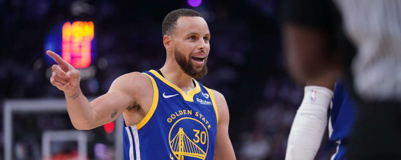 Warriors’ Rookie Gets Honest About Stephen Curry’s Legacy