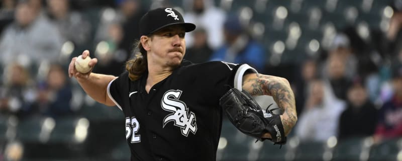 Mike Clevinger: Chicago White Sox pitcher can be in camp, report says