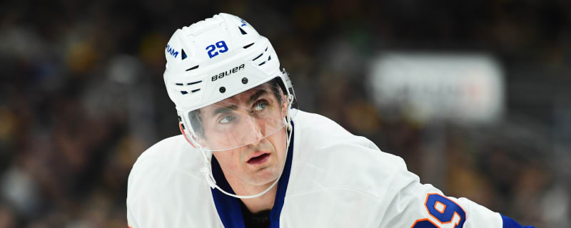 Report: Avalanche’s Interest in Brock Nelson Persists