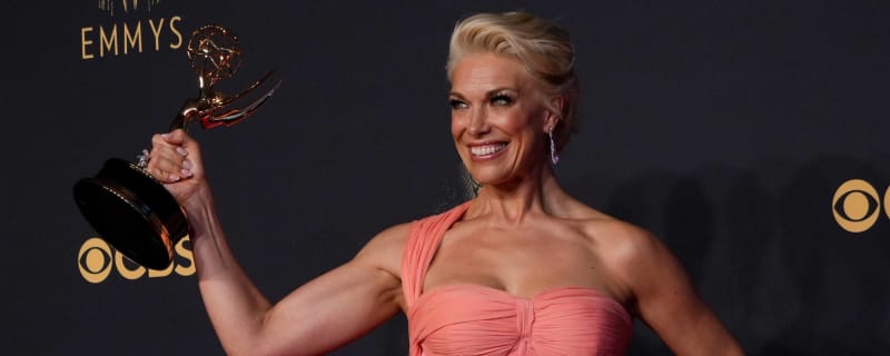 Hannah Waddingham cleverly replies to Seth Rogen mispronouncing her name at Emmys