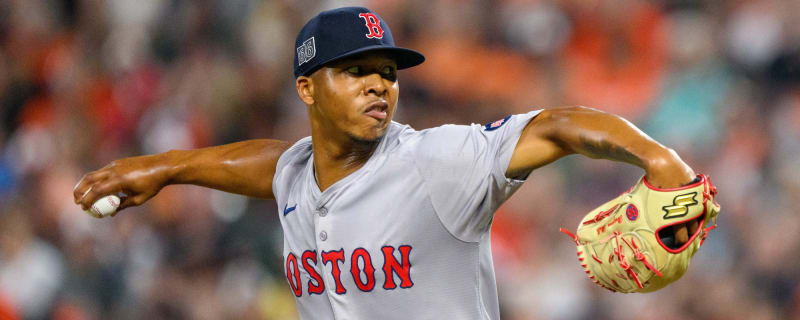 Look of the Day for Wed. 8/28: Fireworks at Fenway