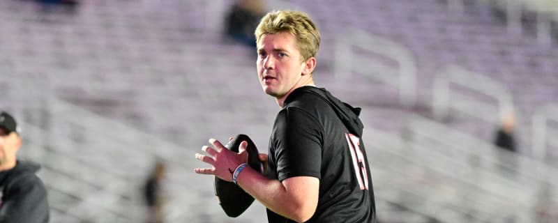 &#39;A little bit better than I thought&#39; - Former Tennessee Vols QB is fitting in well with top SEC rival