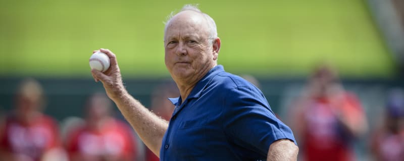 With Willie Mays gone, who is baseball's greatest living player?