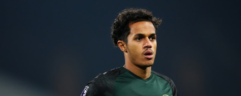 ‘Get out’ – Dad of ex-Liverpool forward takes aim at current club with fiery Instagram comment