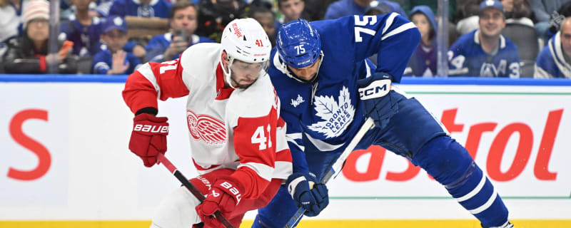 Red Wings fall to Leafs, extending skid to three 