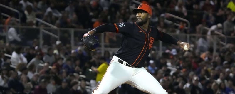 Giants release veteran reliever after rough spring