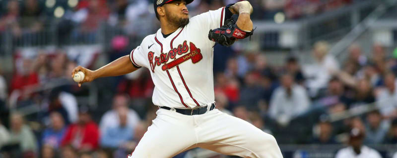 Minnesota Twins Sign Familiar Starting Pitcher to Compete for Rotation Spot