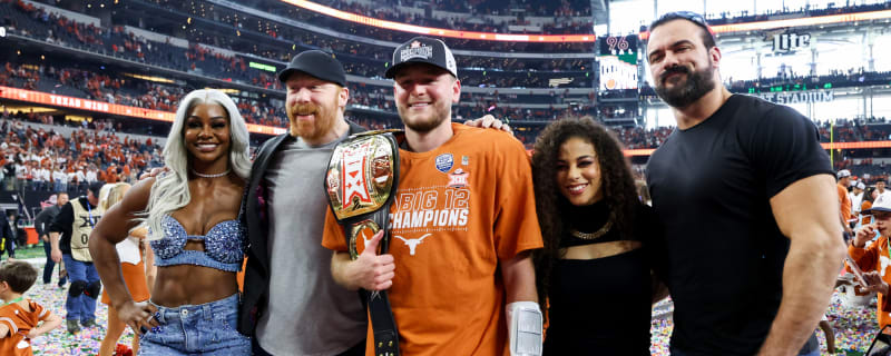 Ring Announcer Samantha Irvin Announces Departure From WWE