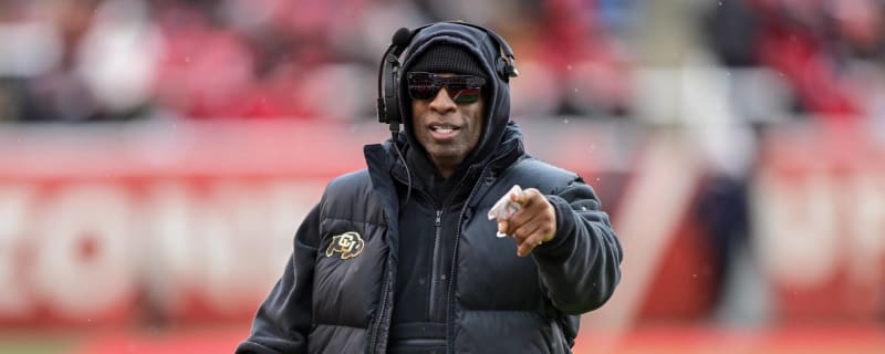 Deion Sanders loses several players to transfer portal