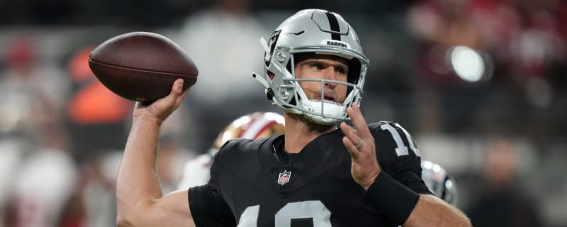 Former Tennessee Vols QB released by NFL team 2 weeks after getting signed