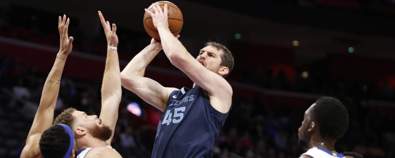 Spurs signing Tyler Zeller for remainder of season in Orlando 
