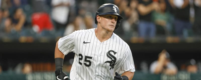 White Sox' Andrew Vaughn Expects to Play After HBP in the Face