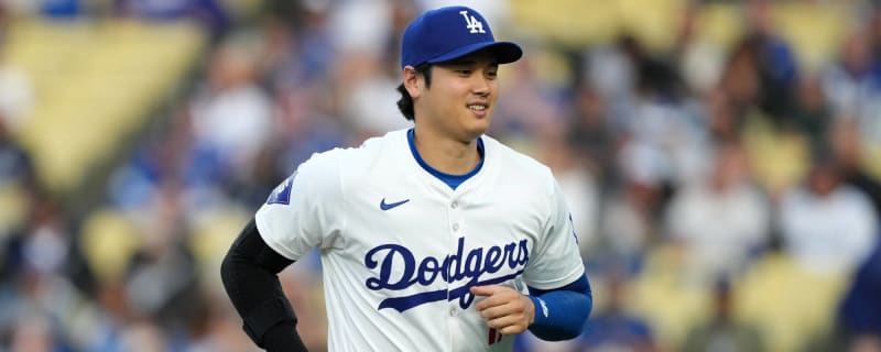 Dodgers Video: Shohei Ohtani Surprises UCLA Pediatric Patient On Bobblehead Night